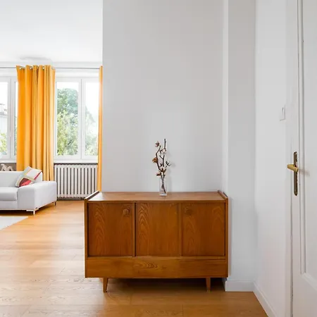 Asfaltowa Mokotow Homely By Bookinghost