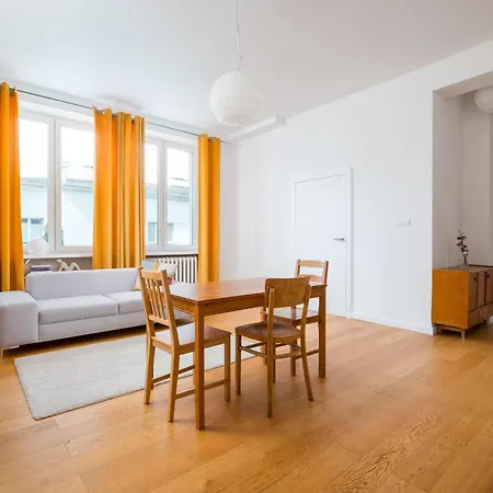 Asfaltowa Mokotow Homely By Bookinghost